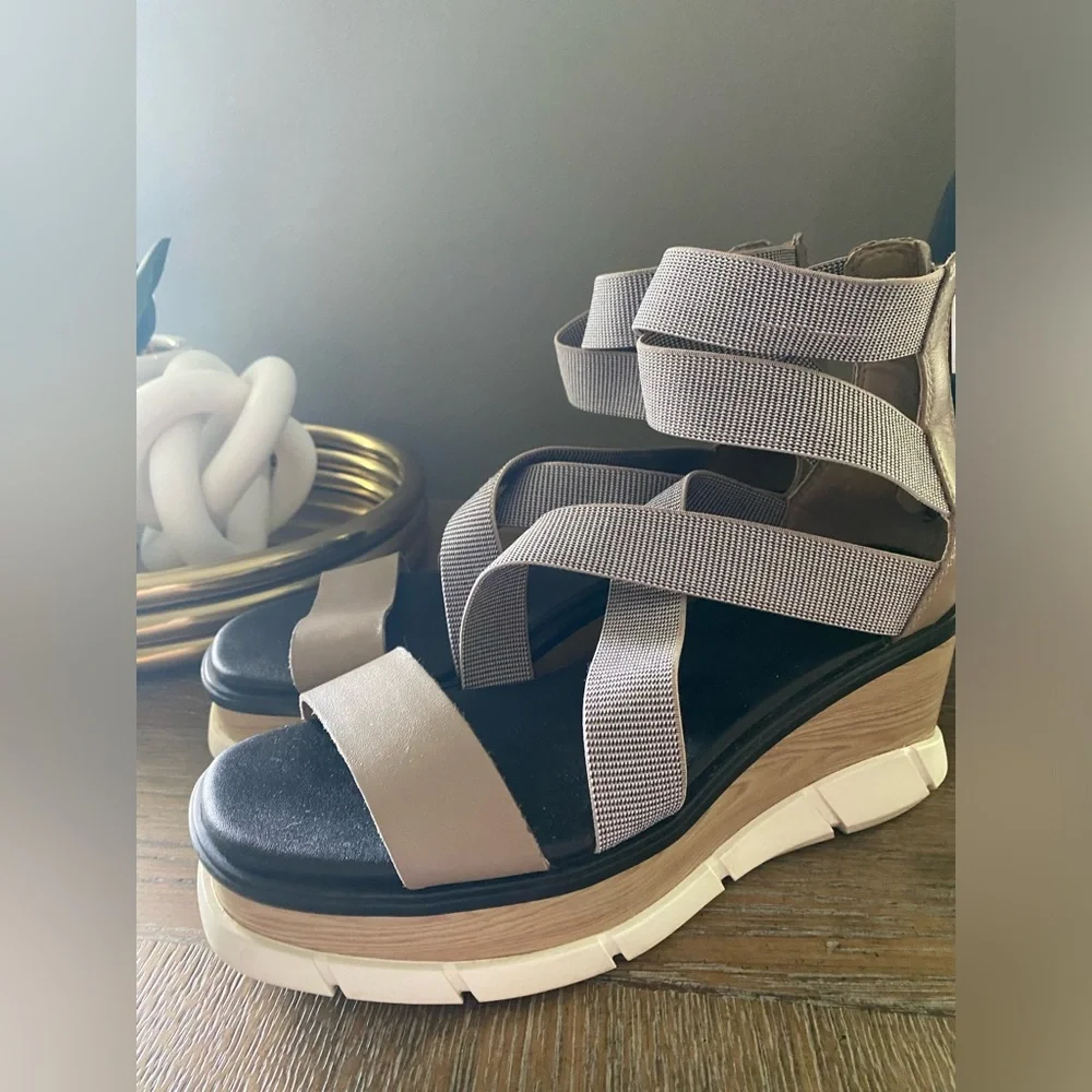 Sorel Women's Platform Sandals - Gray and Tan lowest price - Picture 15 of 15